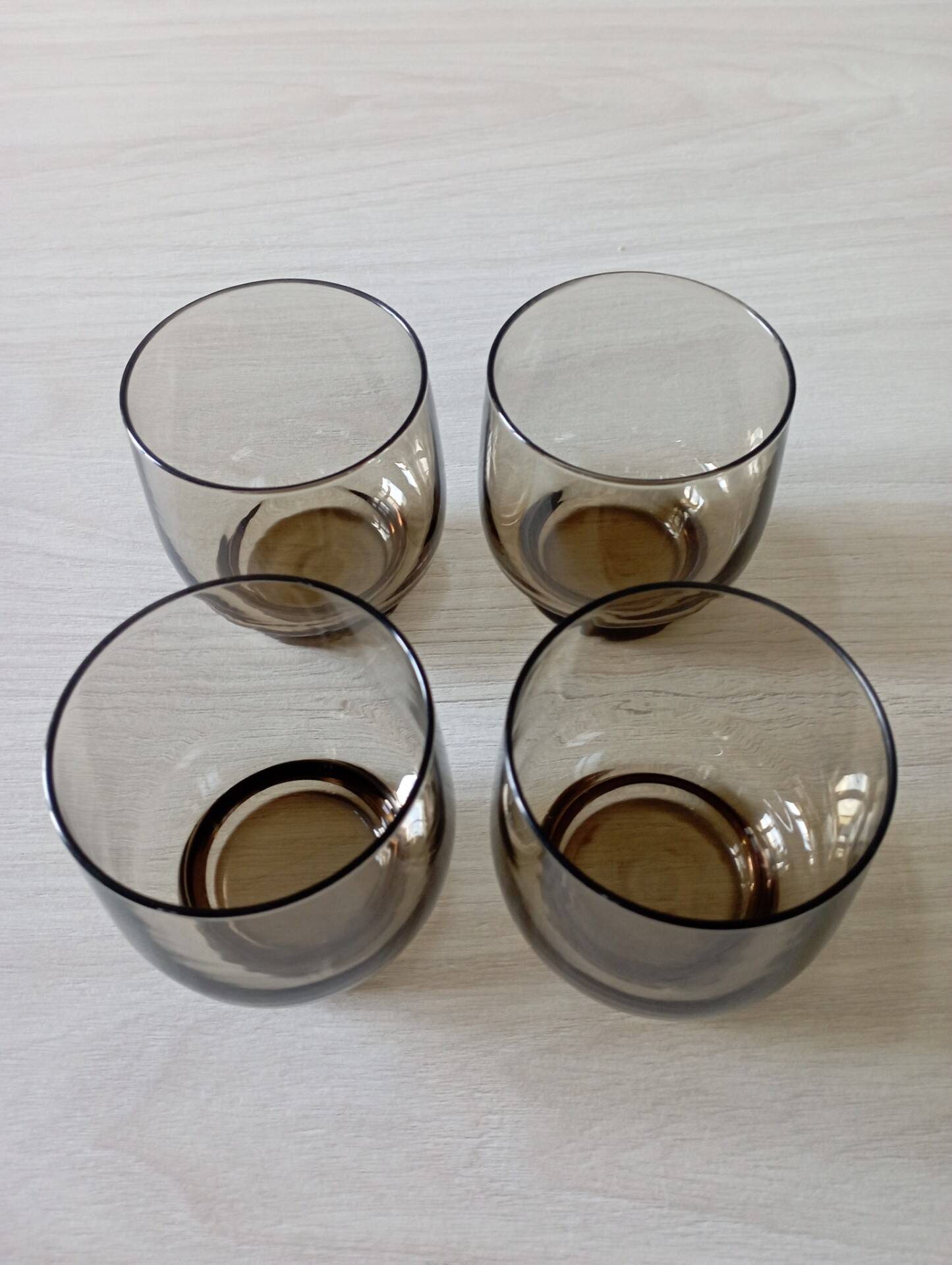 Set of 4 70s glasses