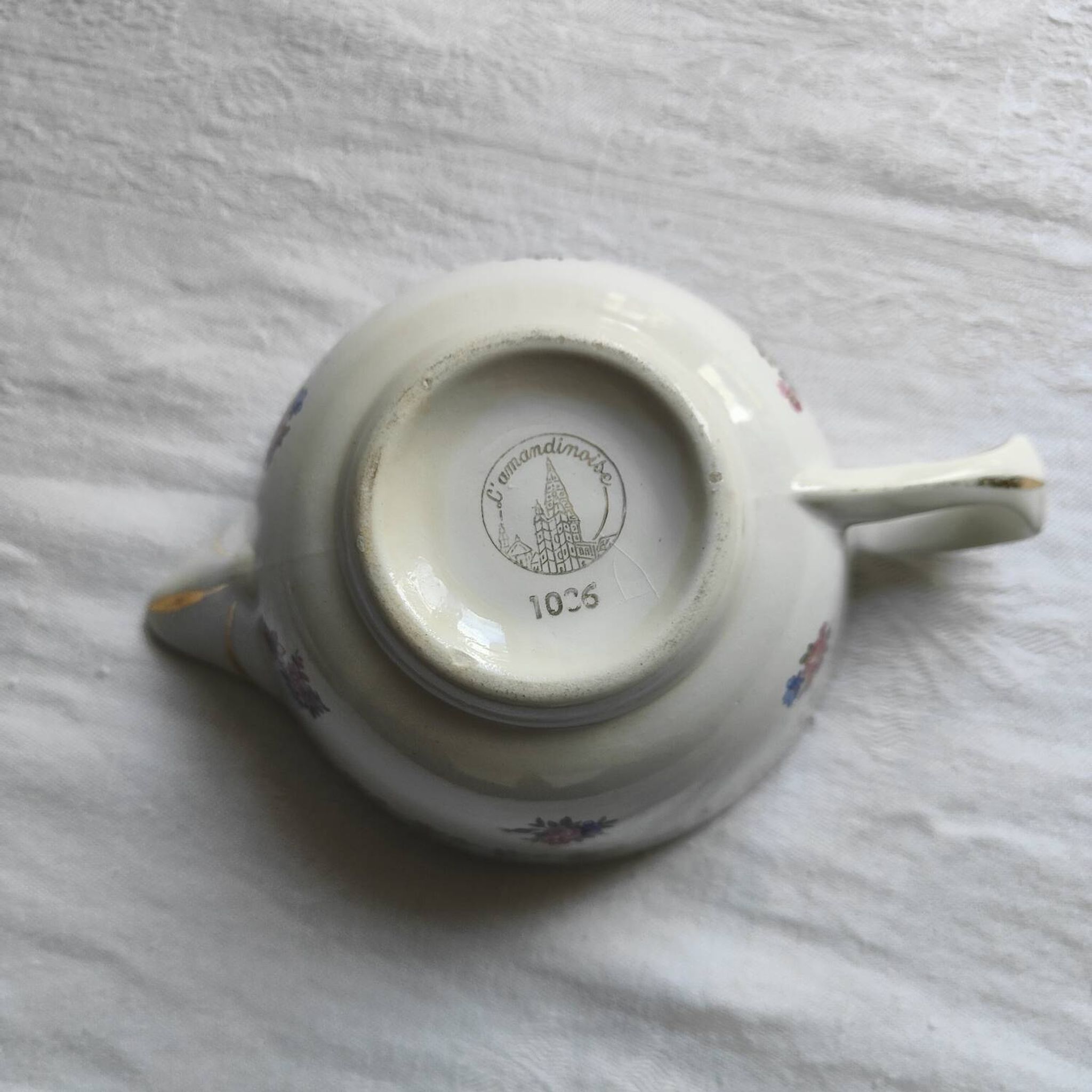 L'amandinoise sauce boat