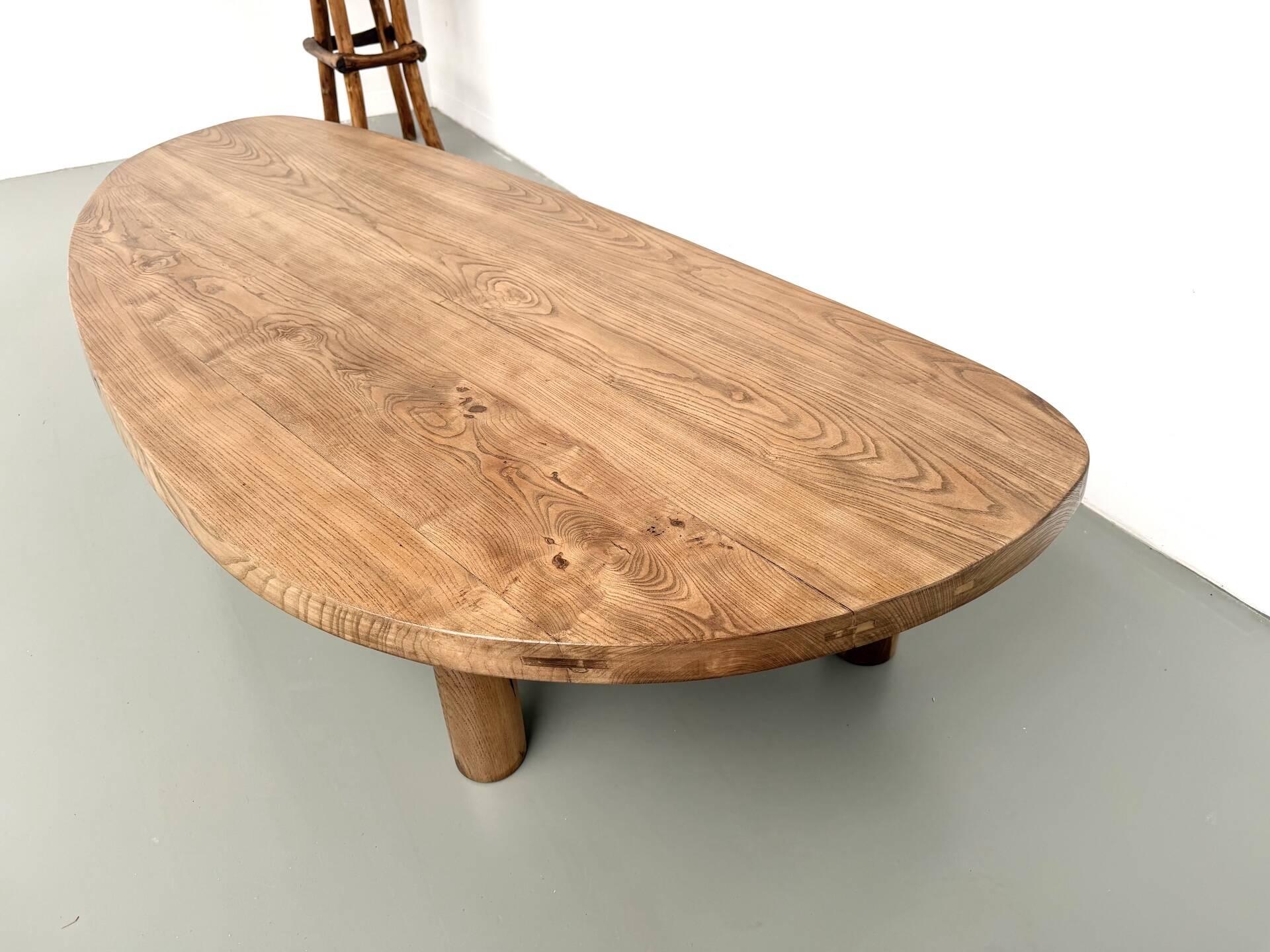 "Free Form" XXL coffee table in solid oak – 1950s
