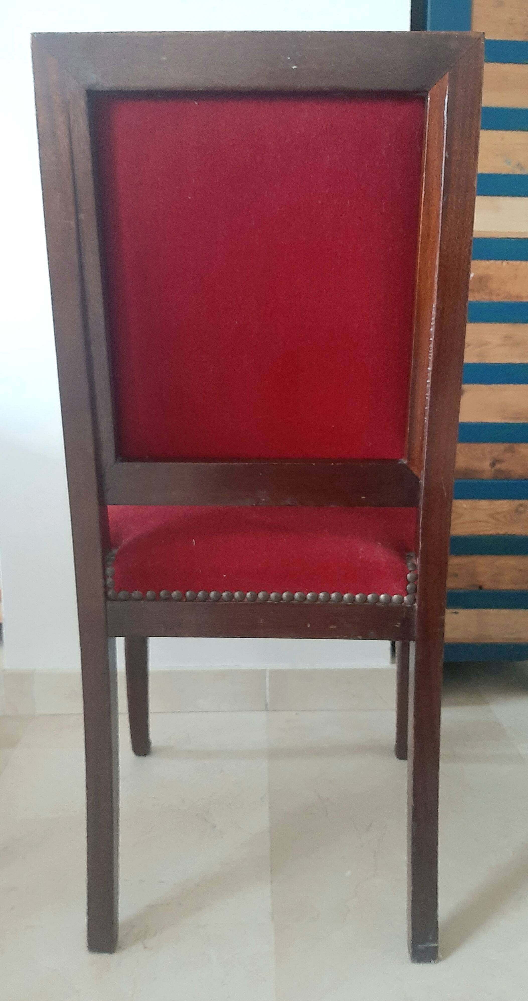 2 chaises antiques style Restauration en noyer et velours bordeaux