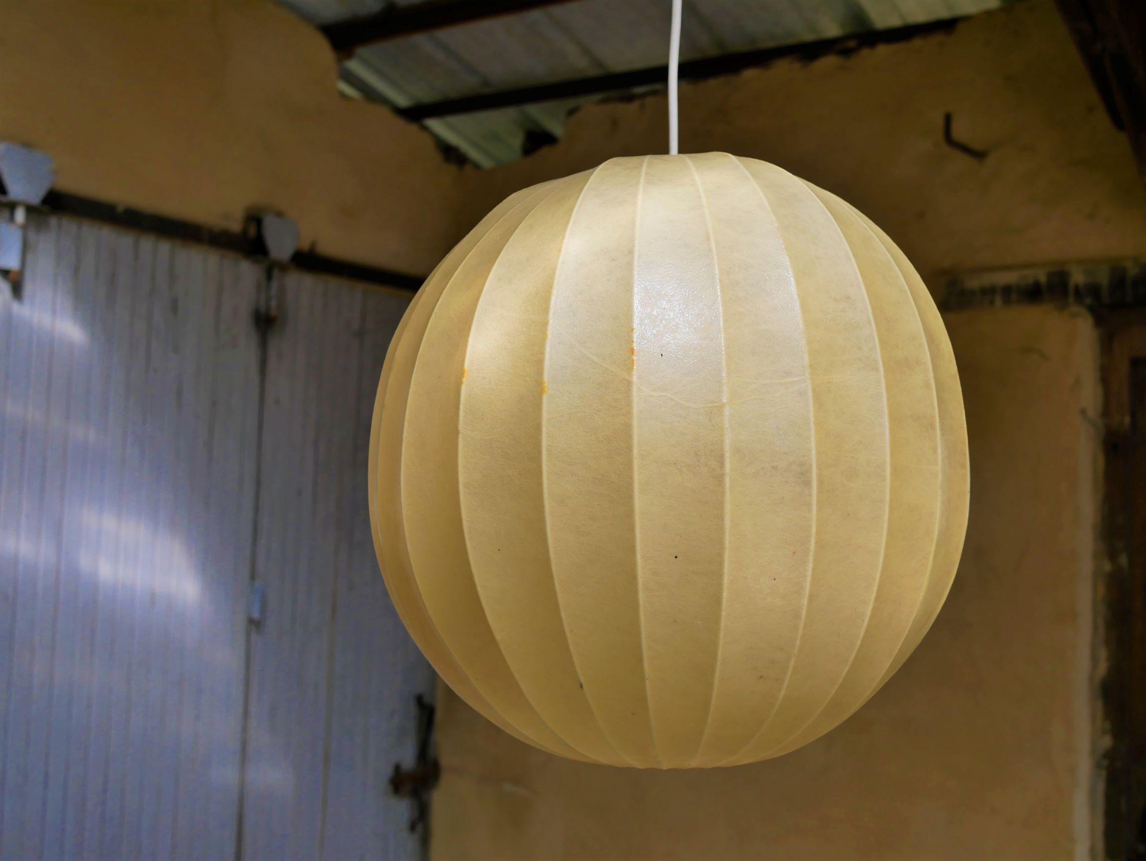 Hanging "Cocoon", 60 years