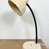 Beige industrial gooseneck table lamp, 1960s