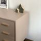 Commode rose rénovée