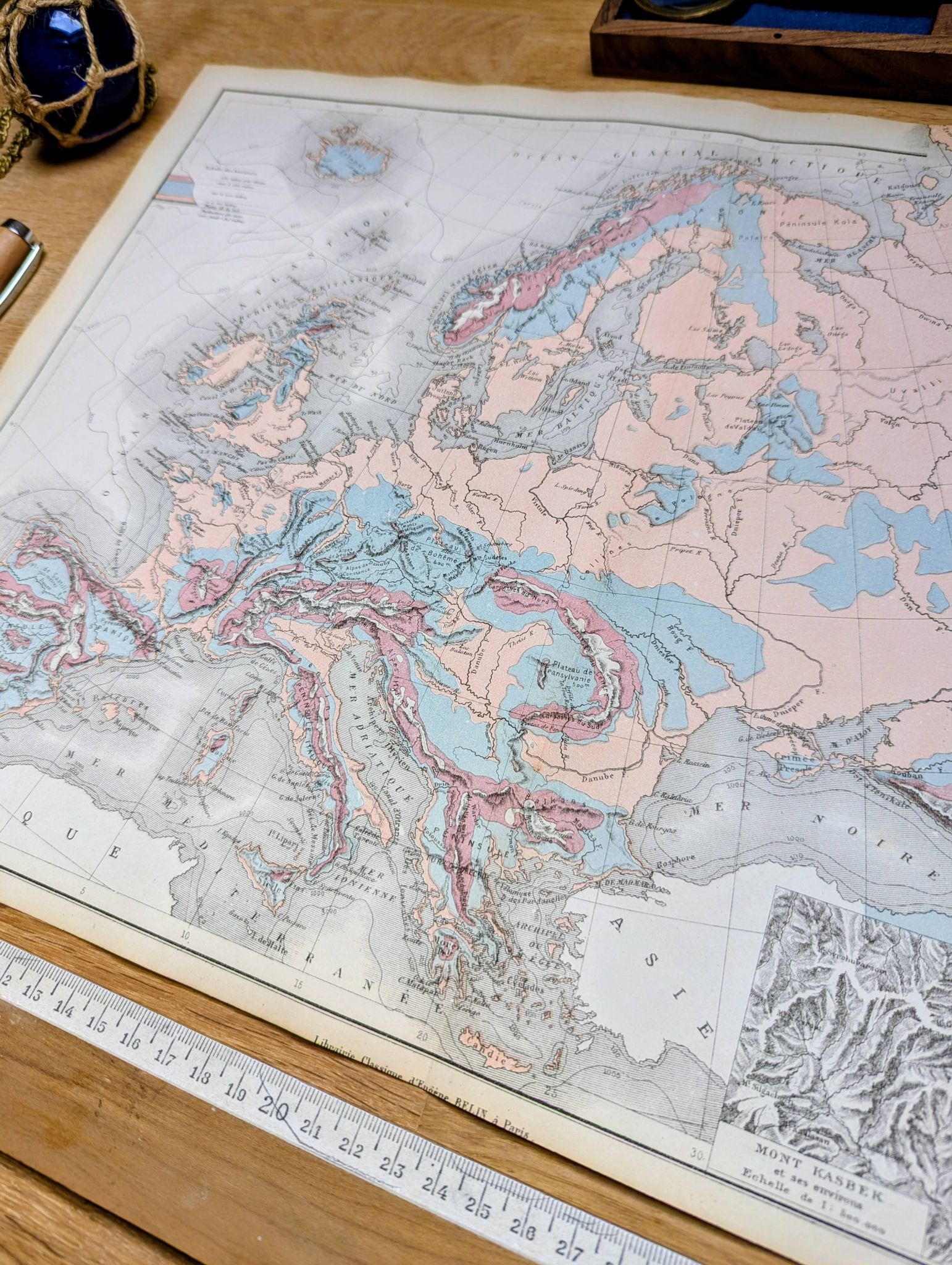 Europe and its reliefs, original map printed in 1879.