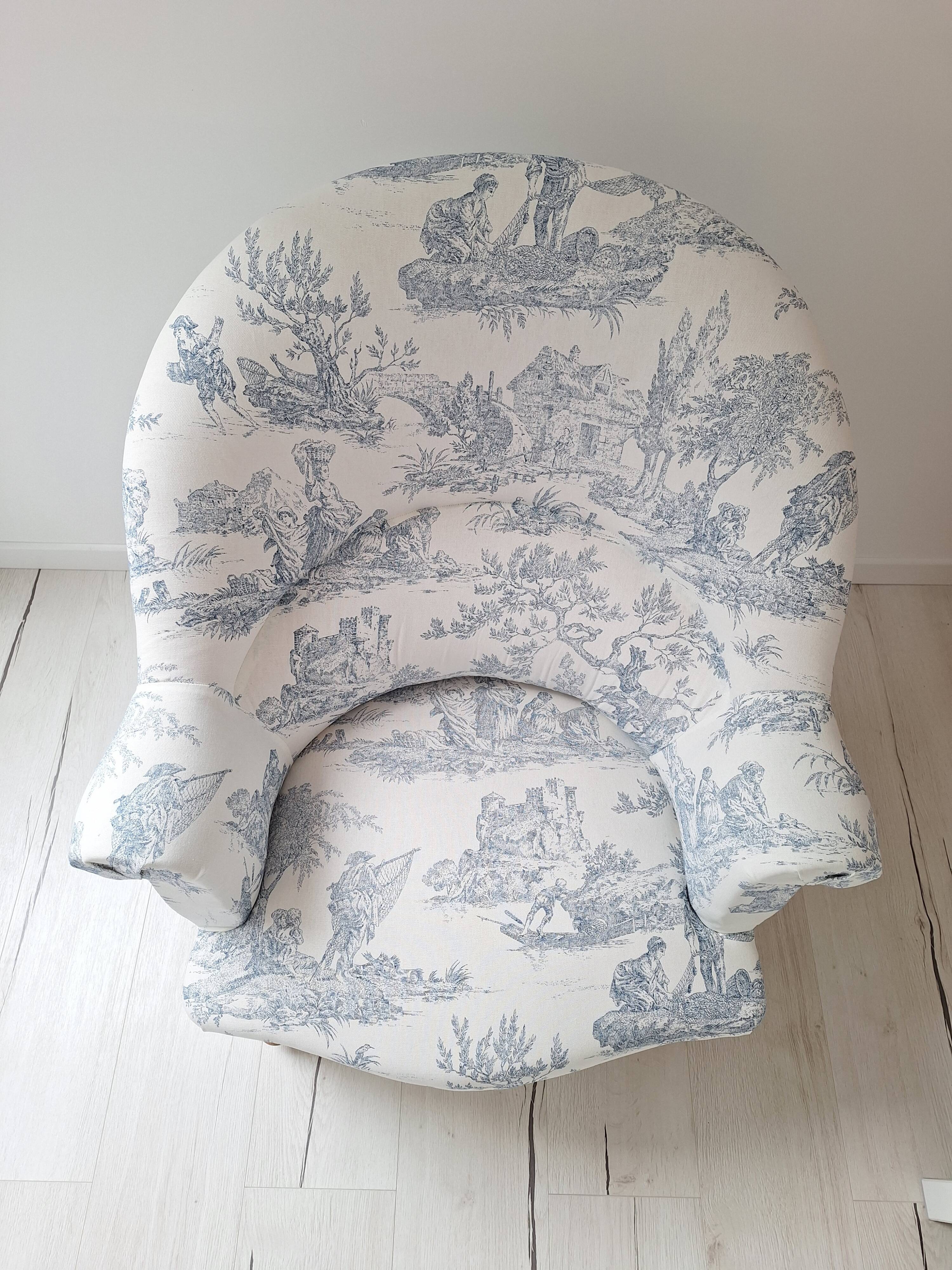 Blue toile de jouy toad armchair