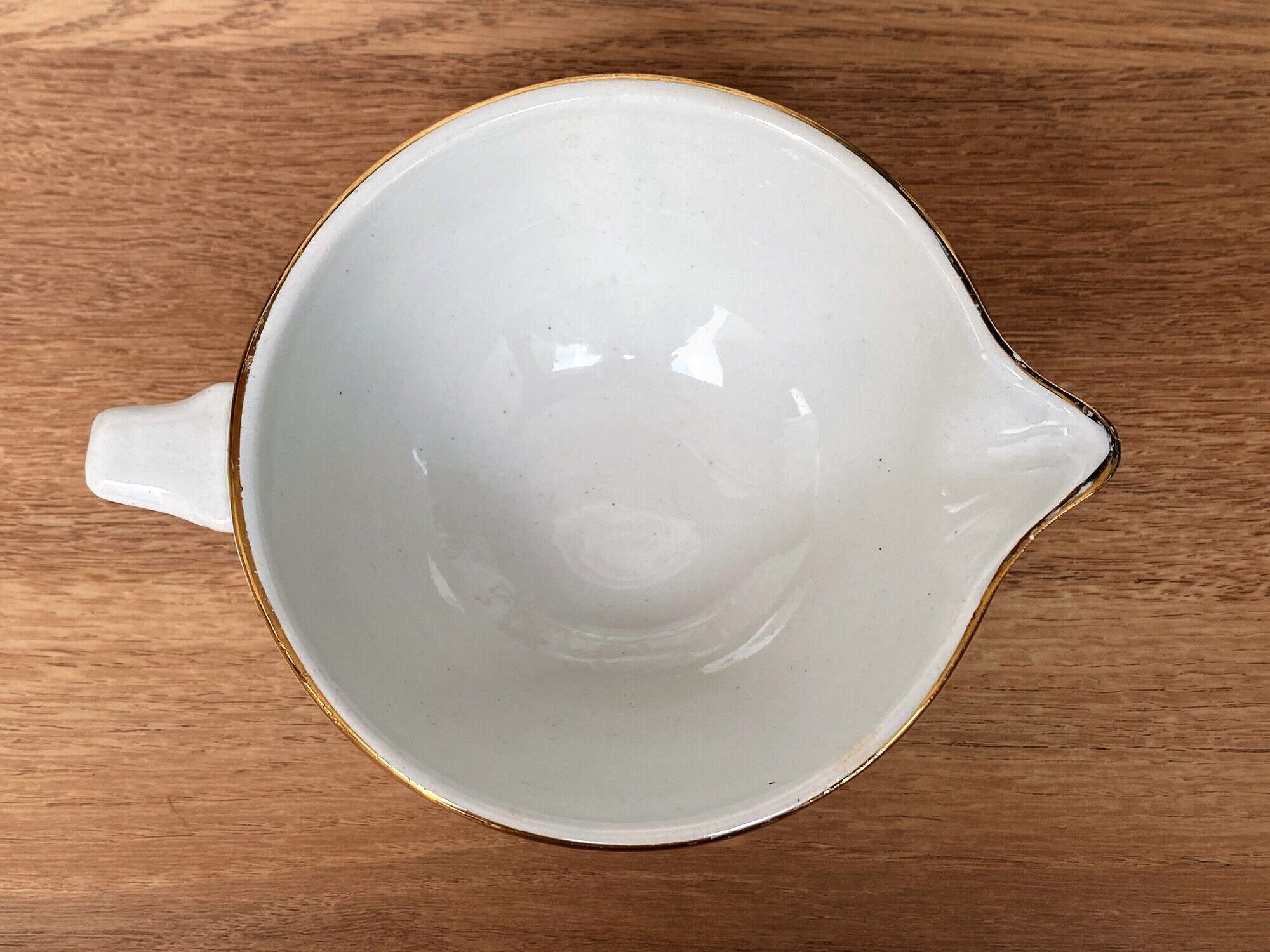 Saucière en demi-porcelaine L'Amandinoise
