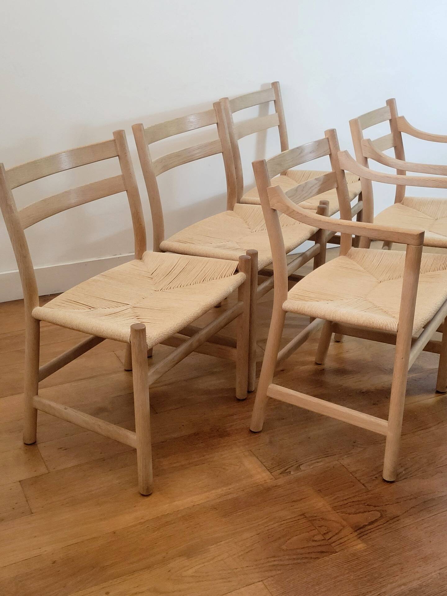 Ensemble de 6 chaises de salle à manger modèle CH46 et CH47 par Hans J. Wegner
