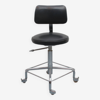 1960s office swivel chair in black