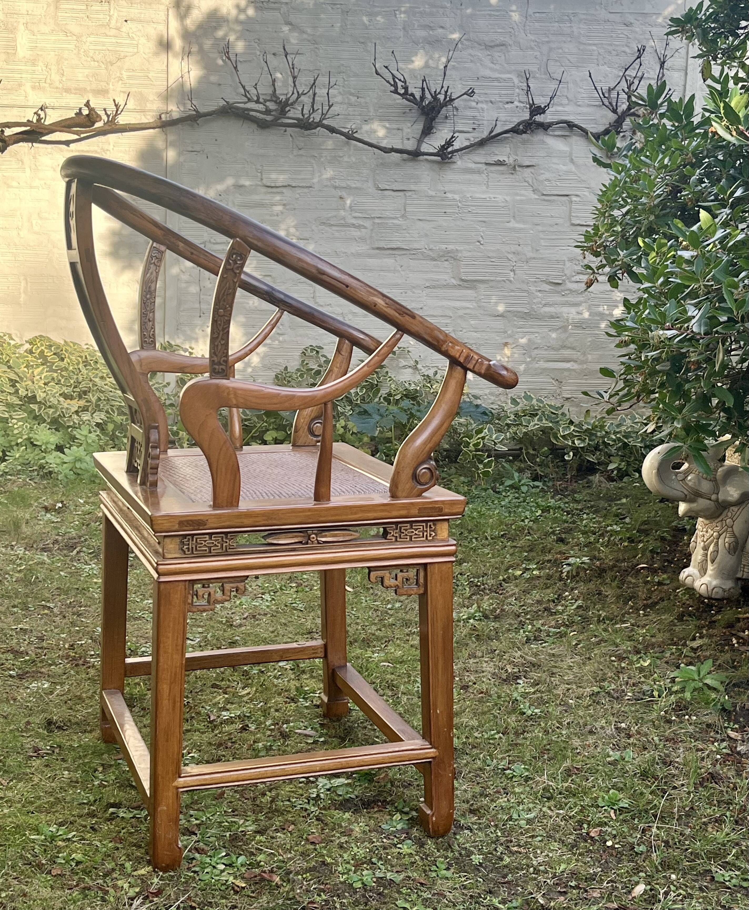 Chinese armchair - horseshoe - Very good condition