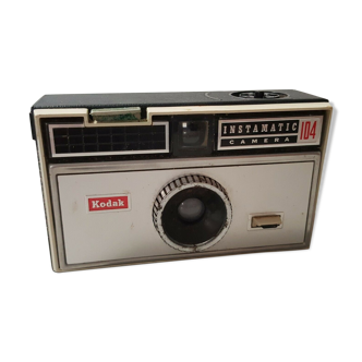 Appareil photo ancien vintage kodak instamatic 104