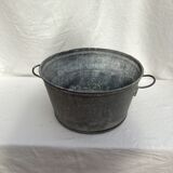 Old zinc basin not pierced