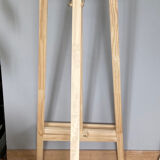 Adjustable painter's easel condition nine twentieth era