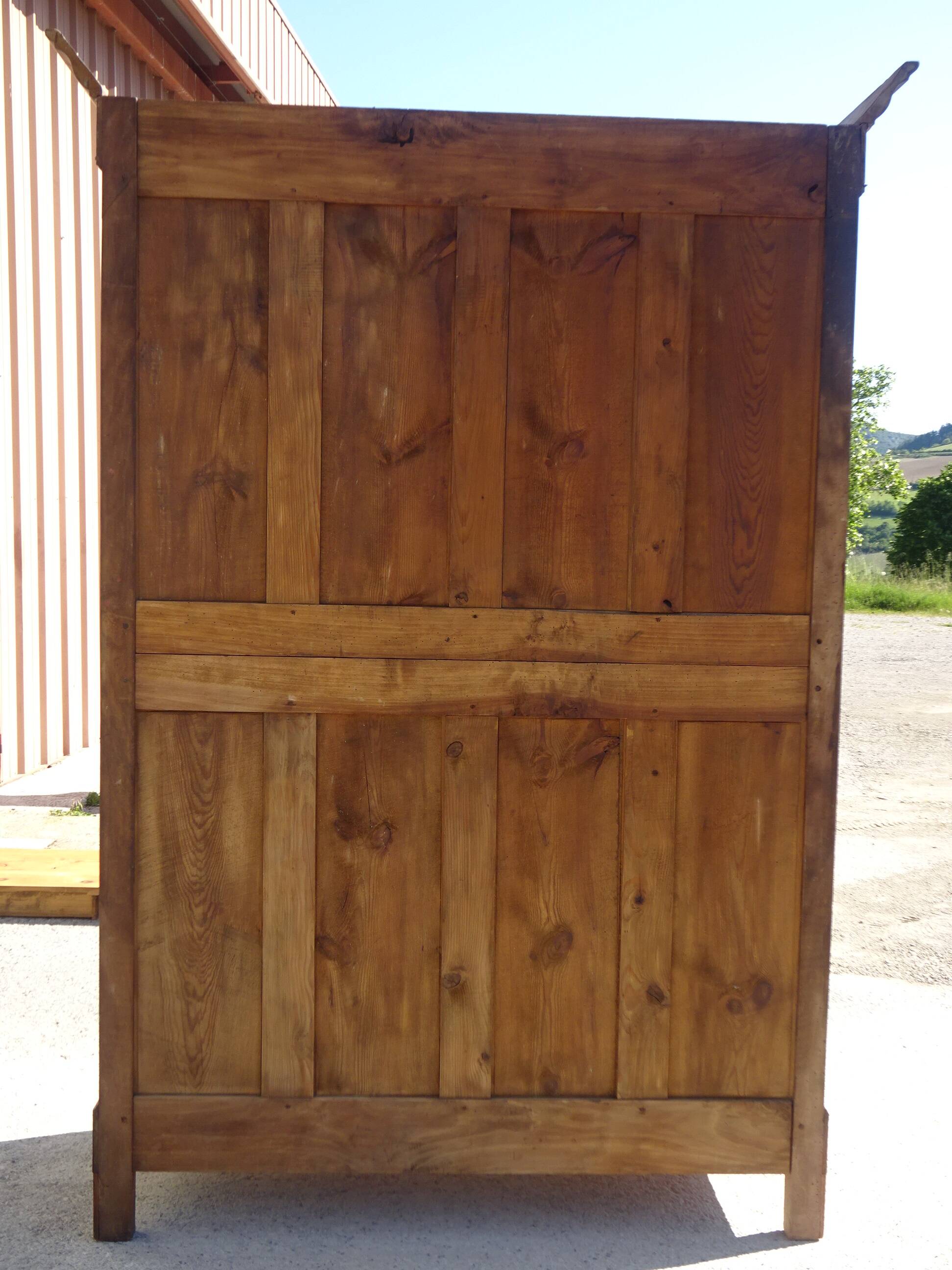 Large Louis Philippe wardrobe in solid walnut