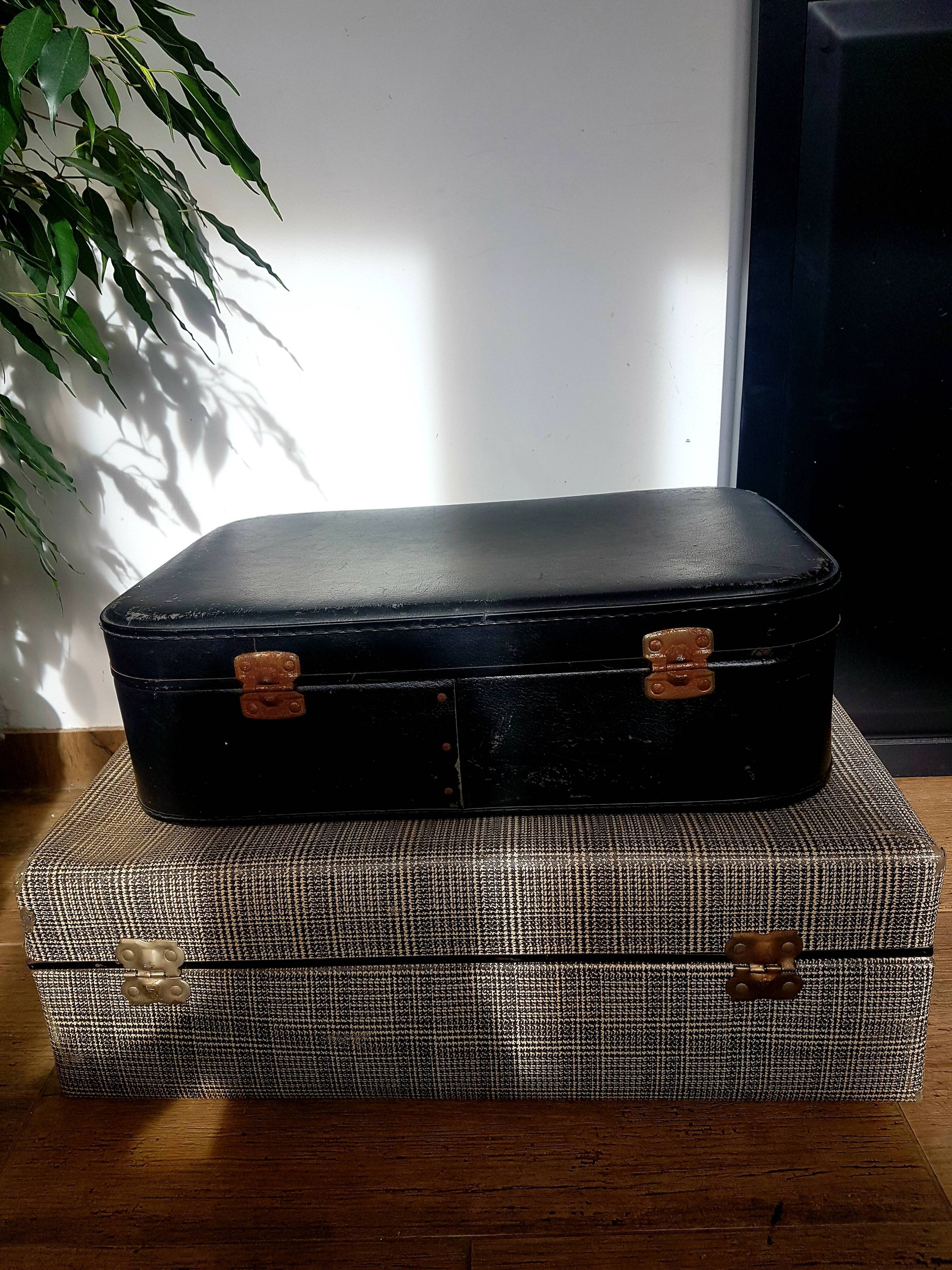 Valises décoratives années 50