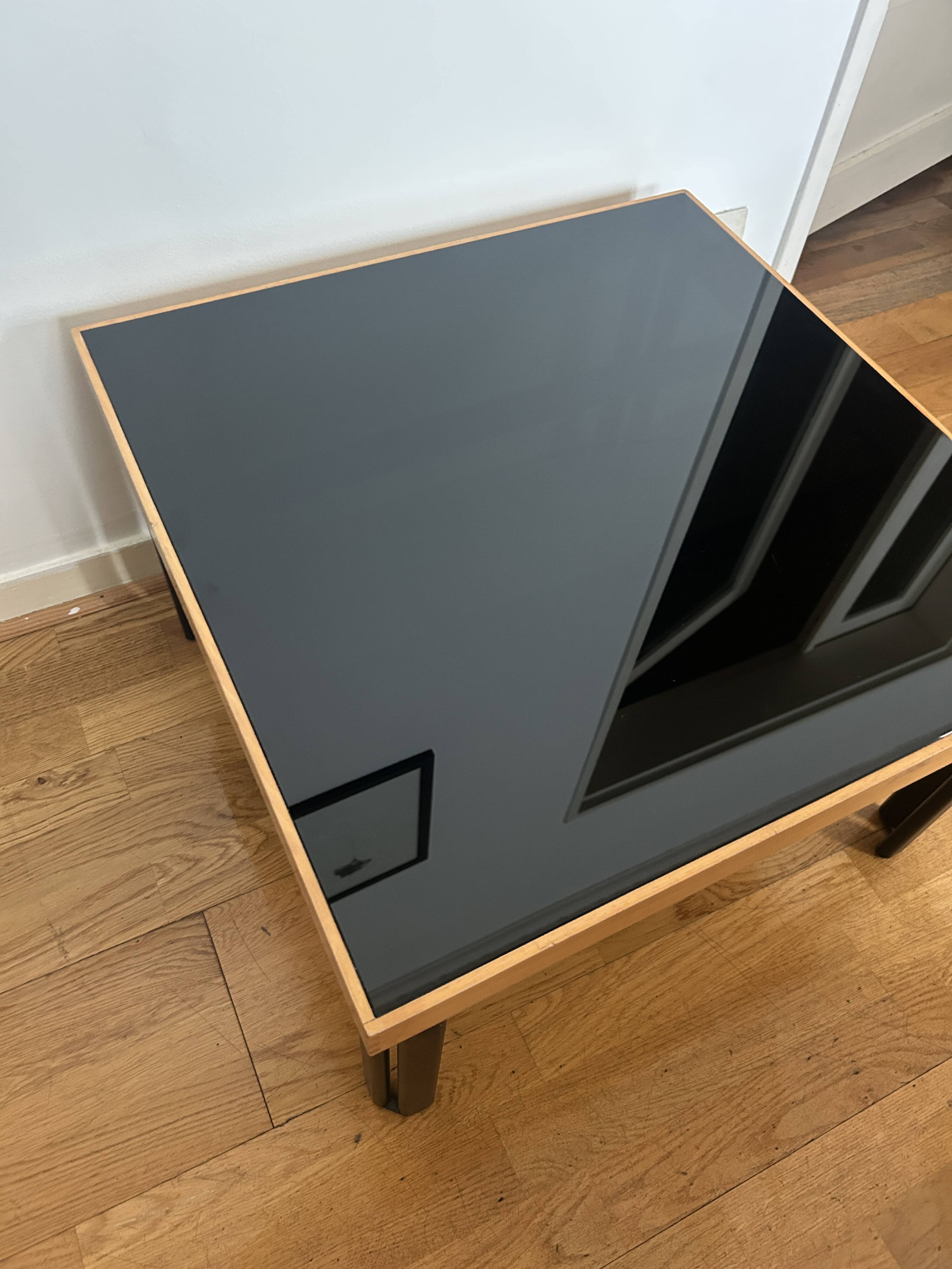 Piero De Martini for Cassina, Coffee table "Naviglio" 1980.