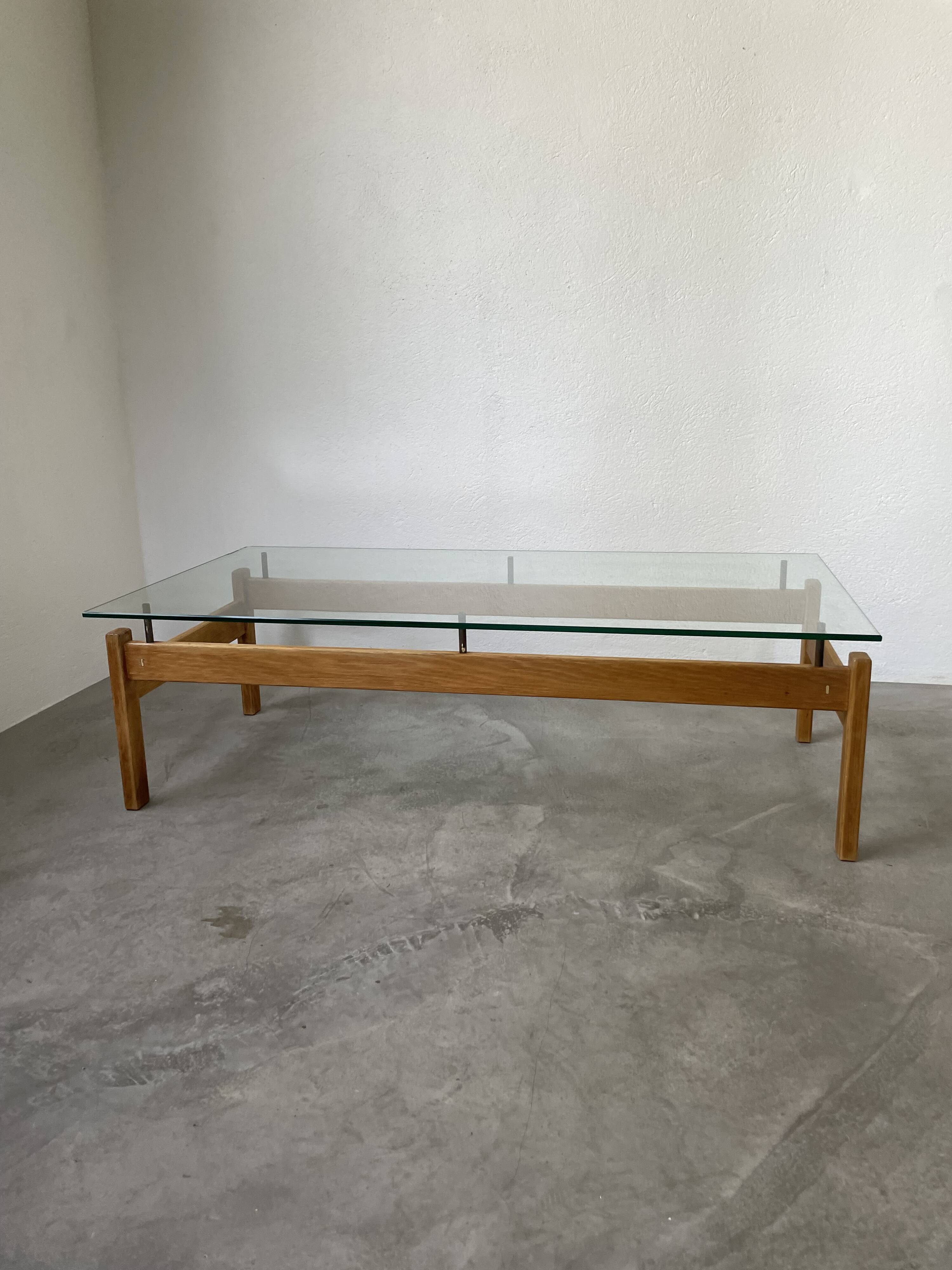 Table scandinave teck blond et verre 60