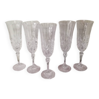 5 crystal champagne flutes