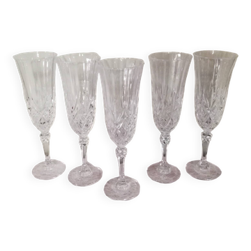 5 flûtes à champagne en cristal