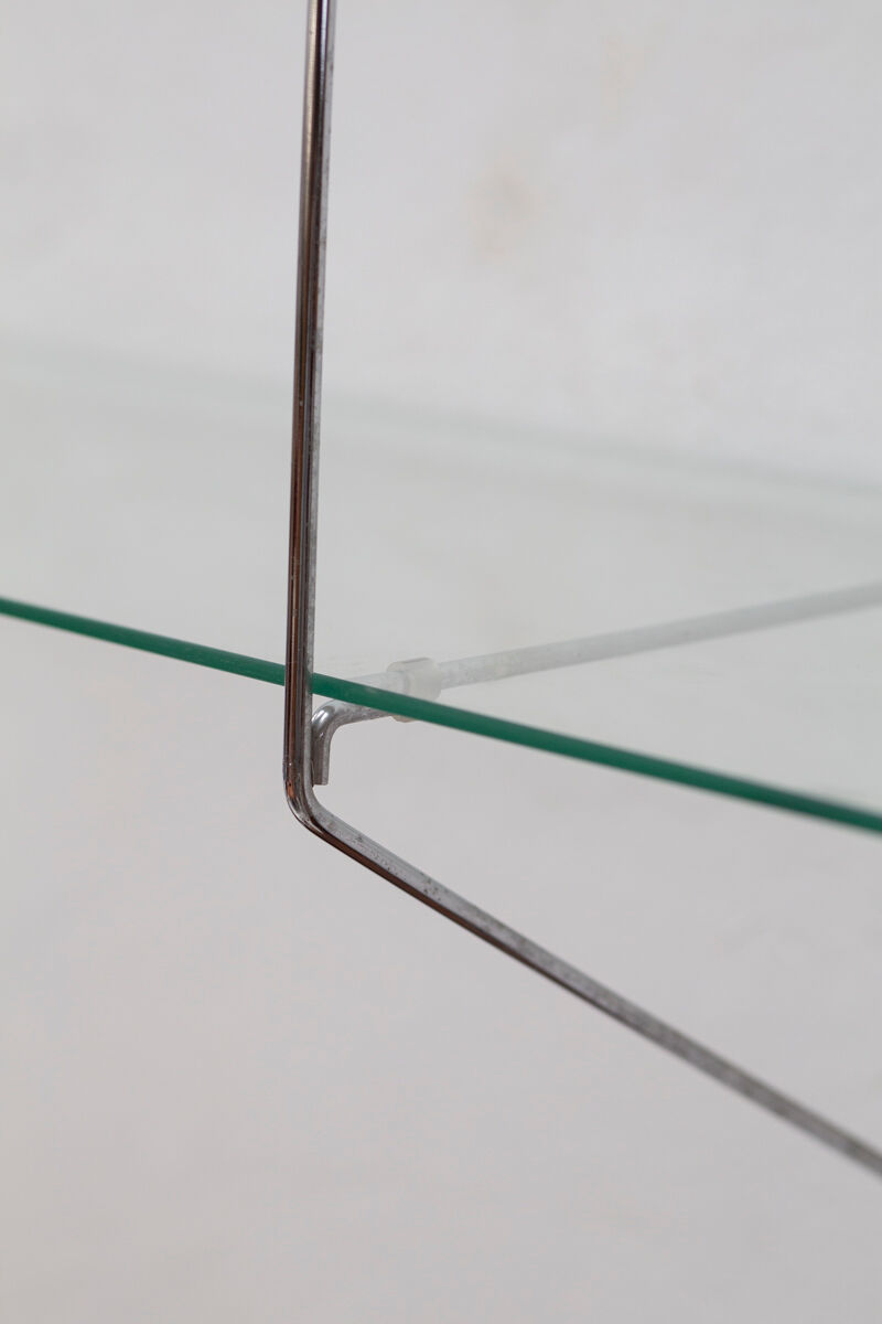 Wall rack 'sail' in chrome and glass