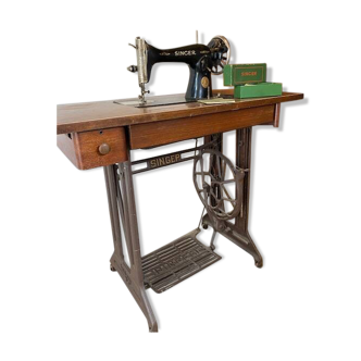 Singer sewing machine