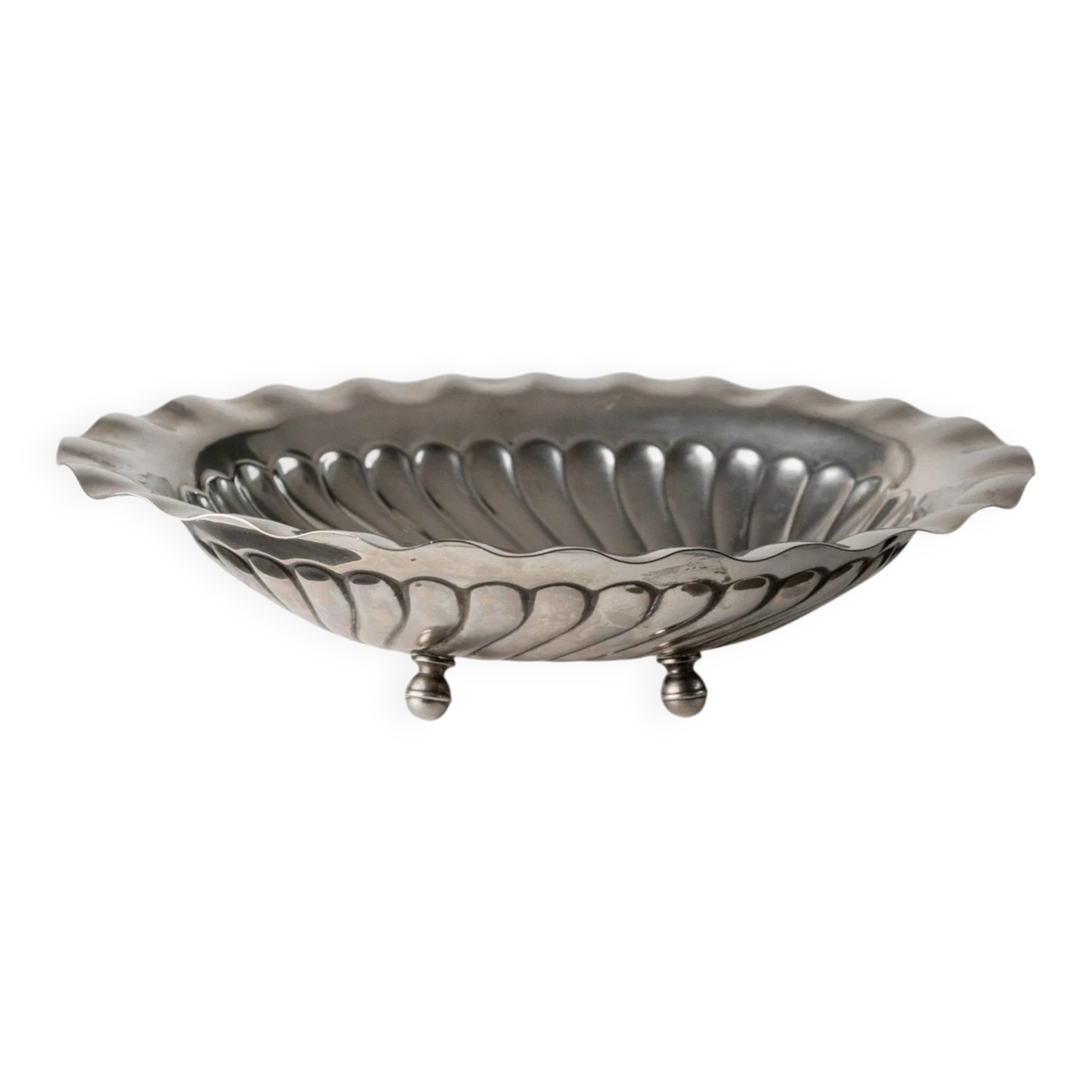Silver-plated metal vintage bowl with curved rim and relief - Italian 1940s centrepiece