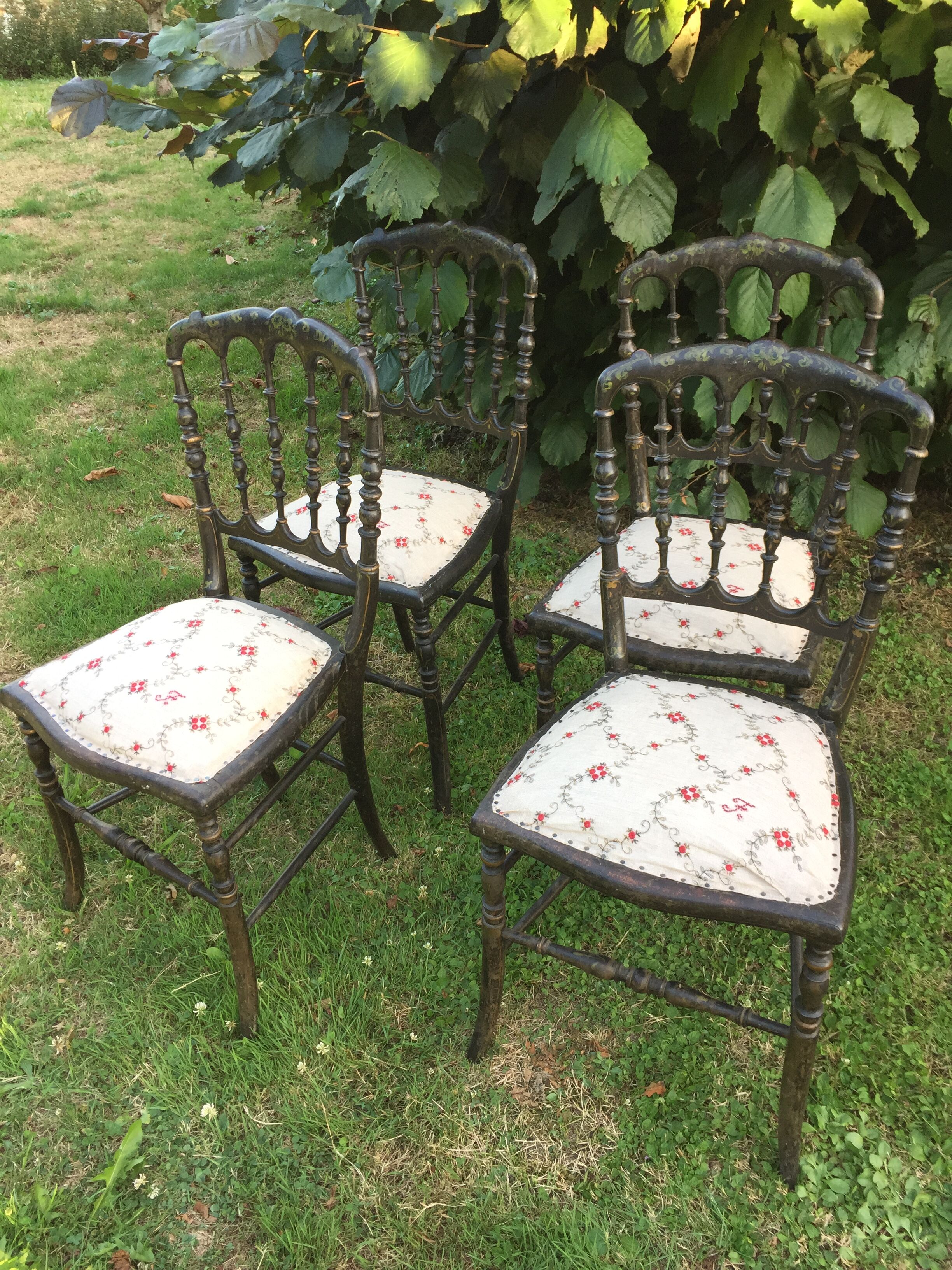 4 Napoleon chairs, orchestra chairs