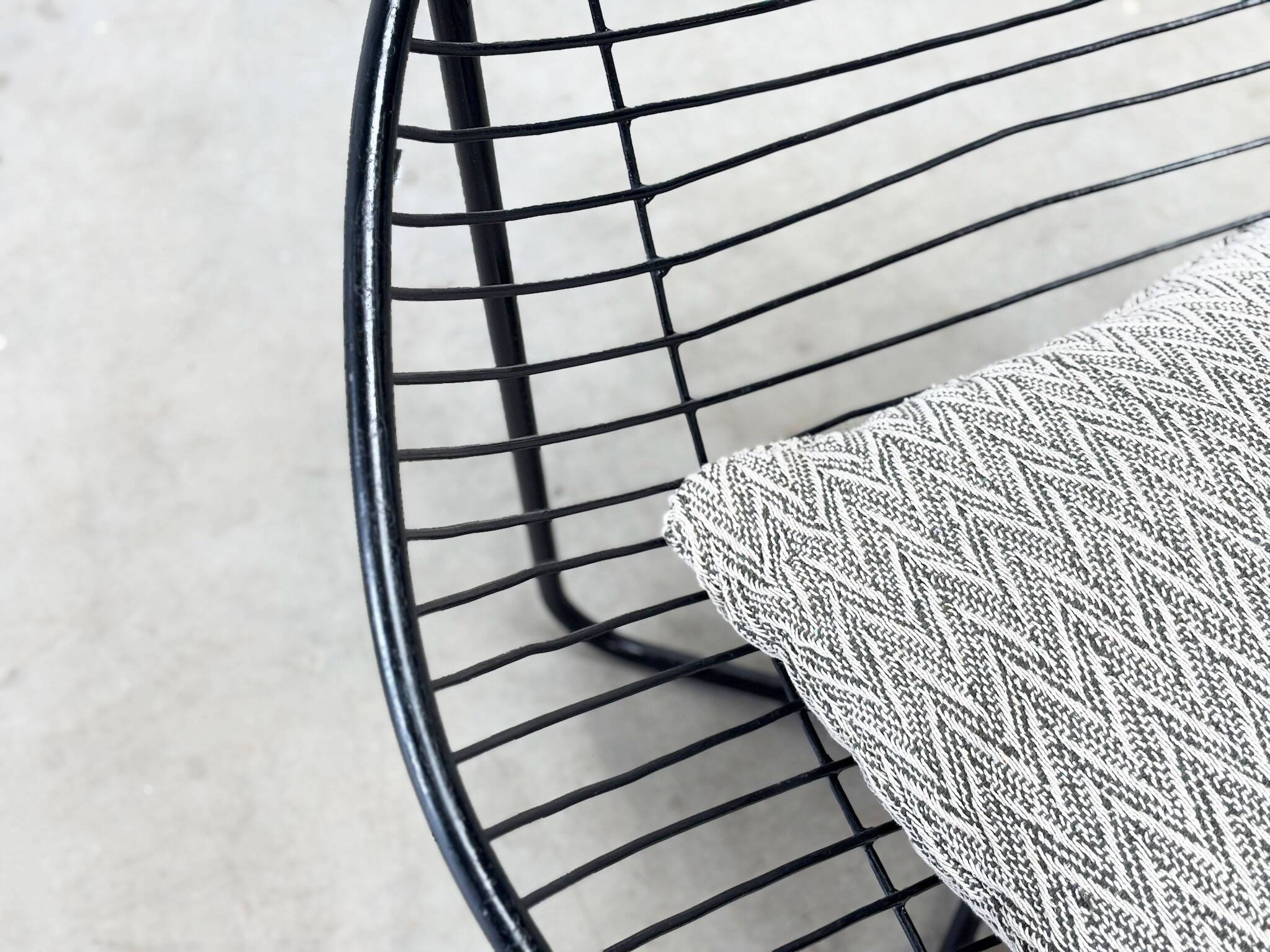 Ensemble de deux chaises longues des années 1950 par Jean Louis Bonnant