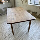 Beech and pine farmhouse table with spindle legs 170 cm