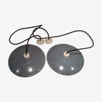 Pair of industrial hangings enamelled sheet metal and porcelain Sockets