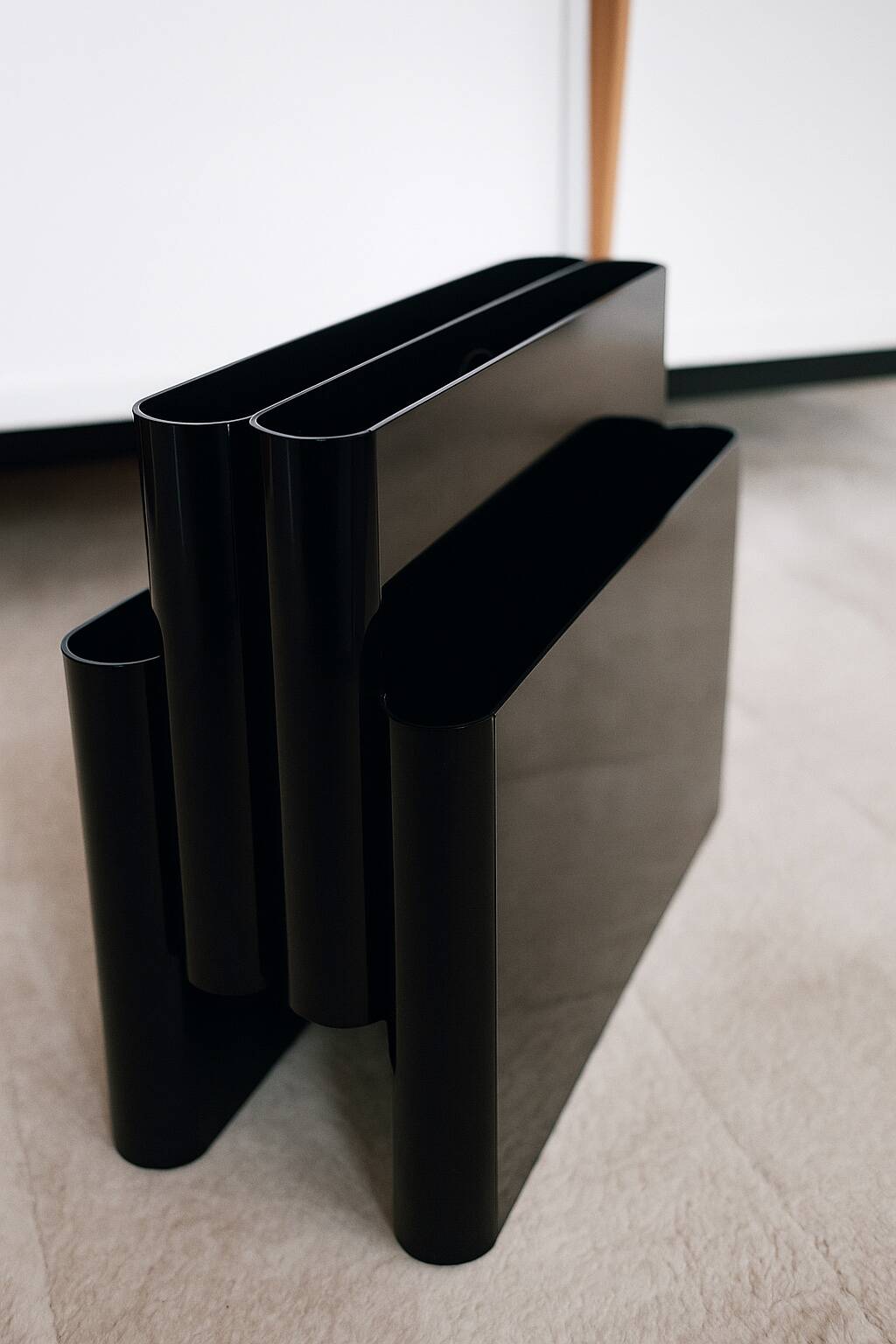Magazine rack Portarviste by GIOTTO STOPINO, Kartell, 1971