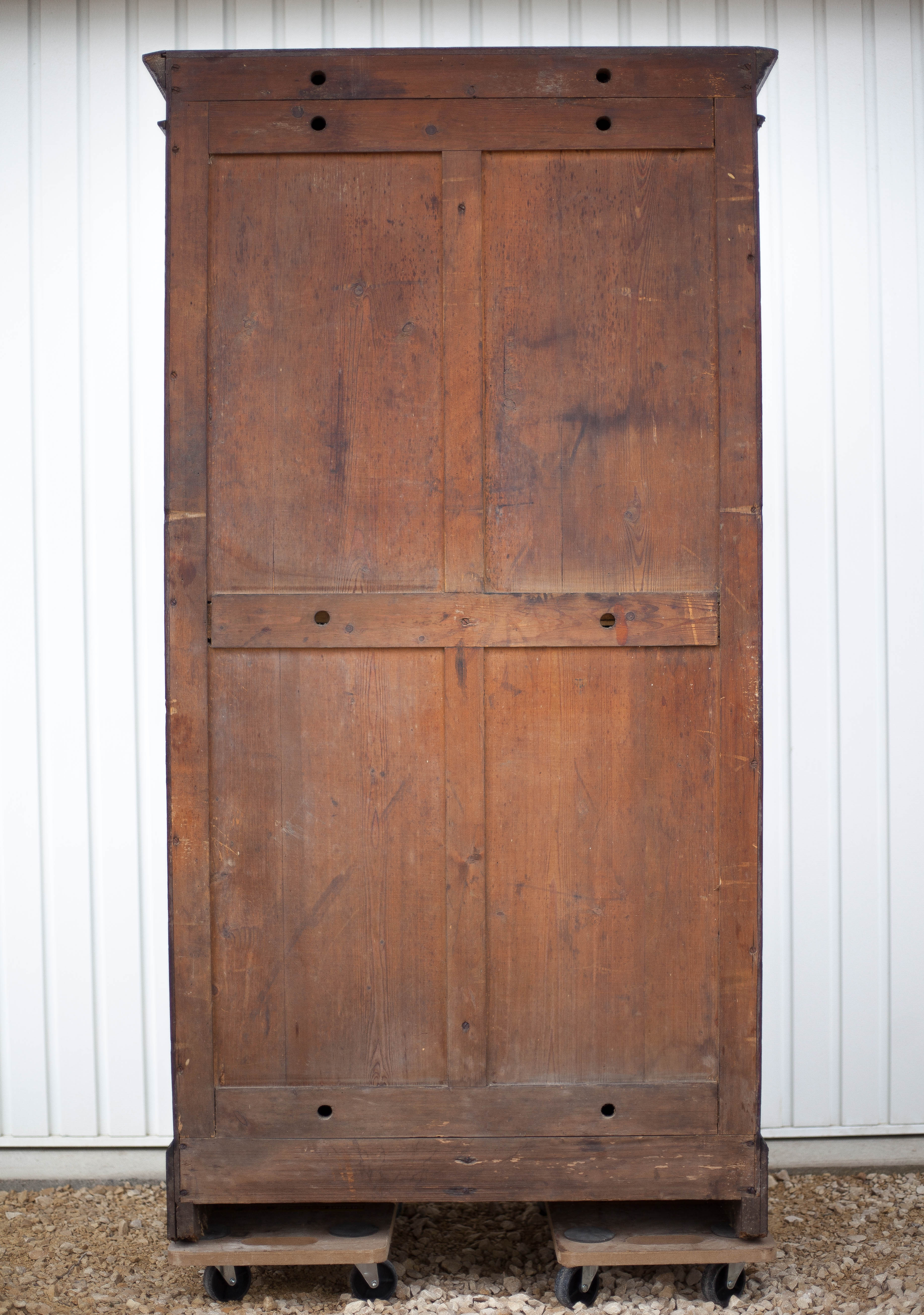 Parisian notary cabinet