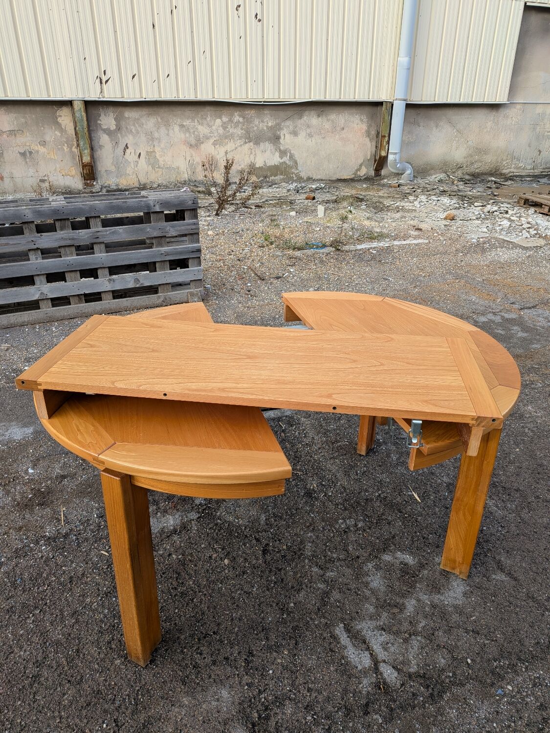 Dining table in elm from 1980