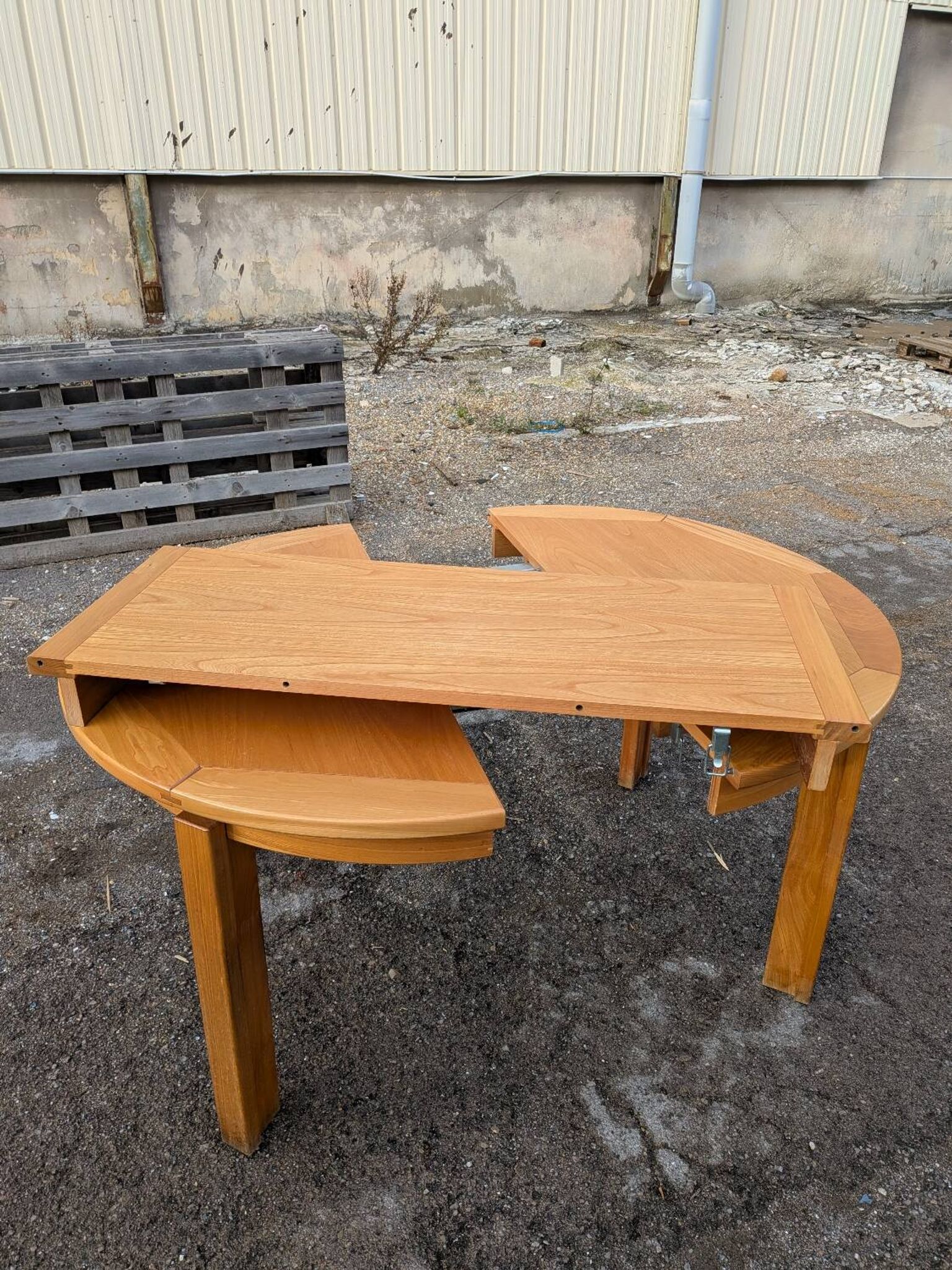 Dining table in elm from 1980