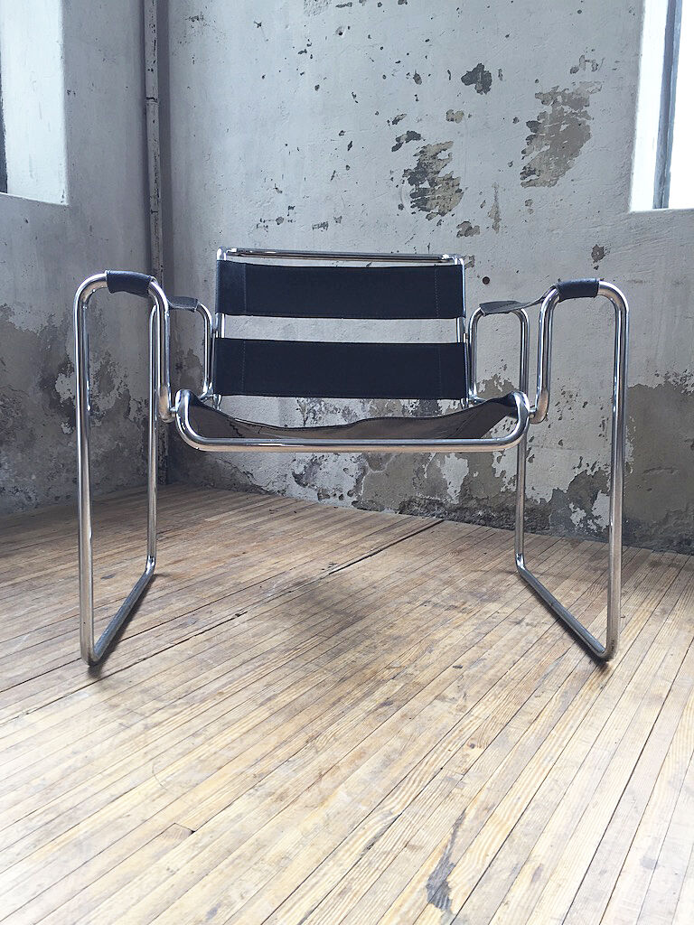 Bauhaus modernist leather chrome armchairs