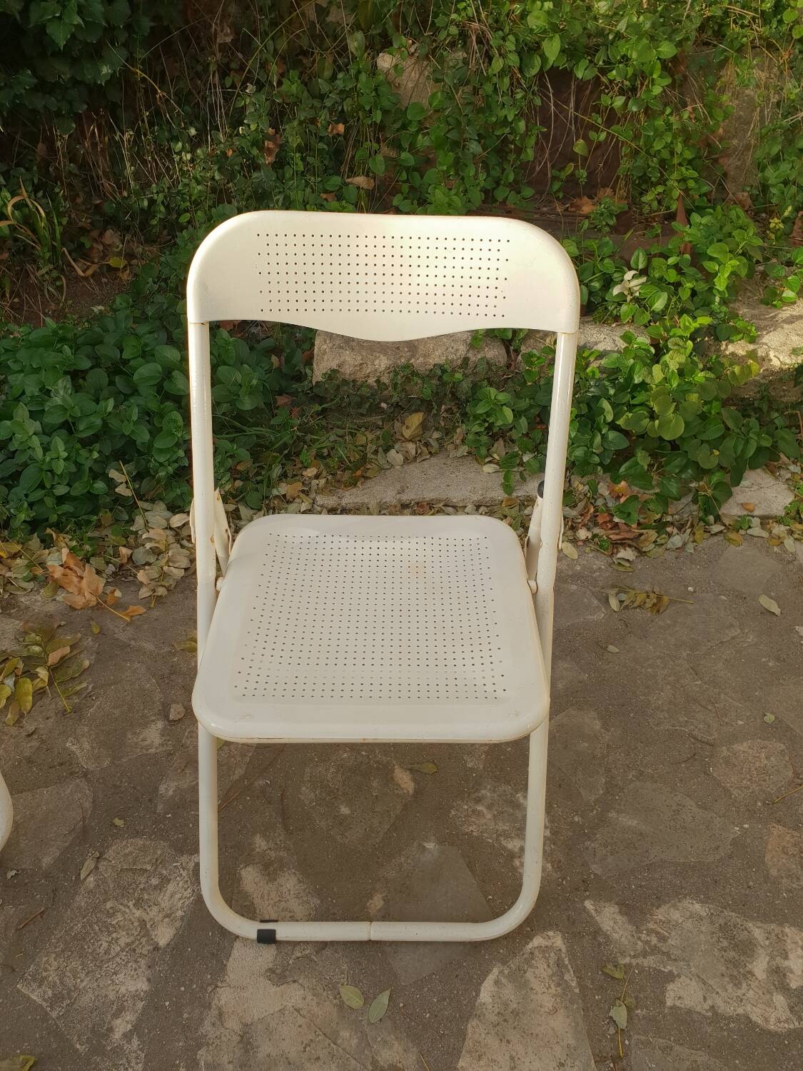 Series of 4 chairs 1980