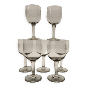 7 verres à vin / eau