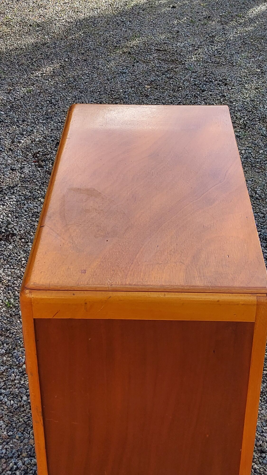 Vintage chest of drawers from the 50s in blond and gold beech 3 drawers feet compass