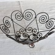 Vintage black metal basket with swirls – Decorative wire salad bowl