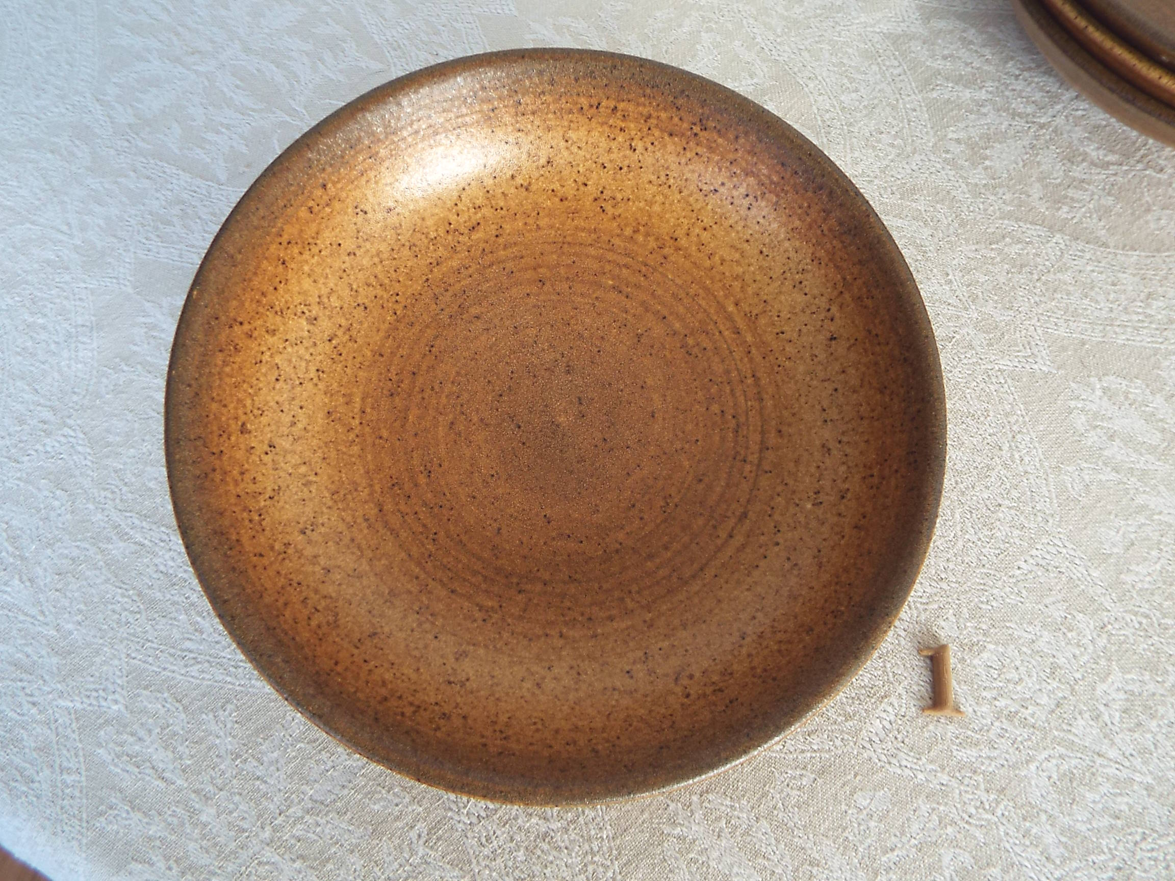 4 Longchamp stoneware hollow plates