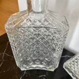 Whiskey decanter