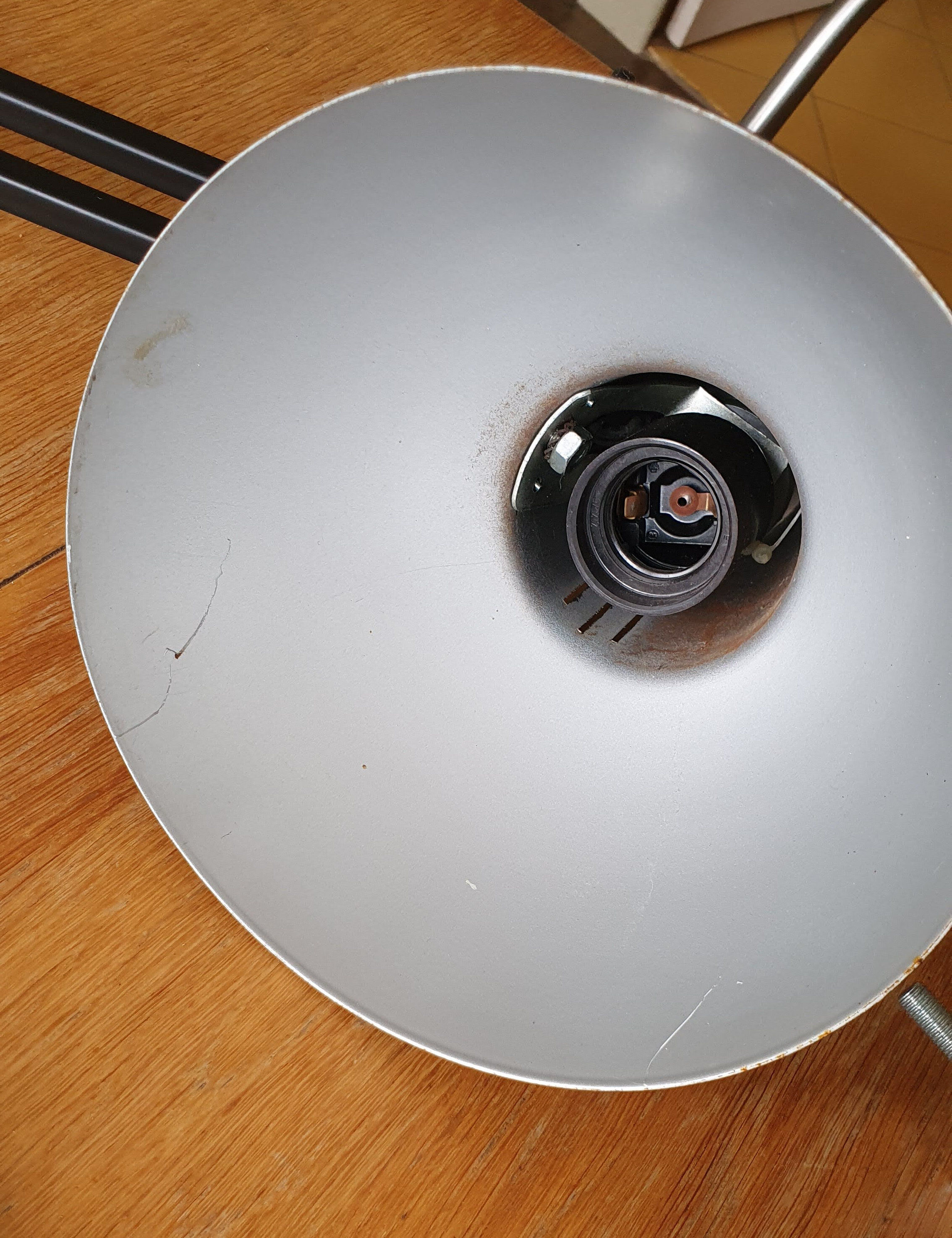 Twist 70s desk lamp