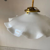 White opaline suspension
