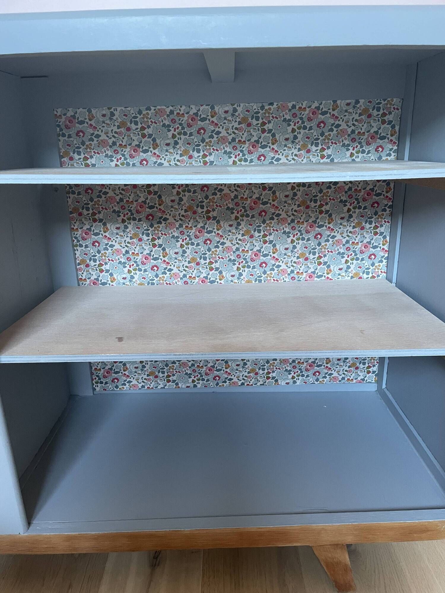 Meuble vintage scandinave rénové - Liberty Betsy