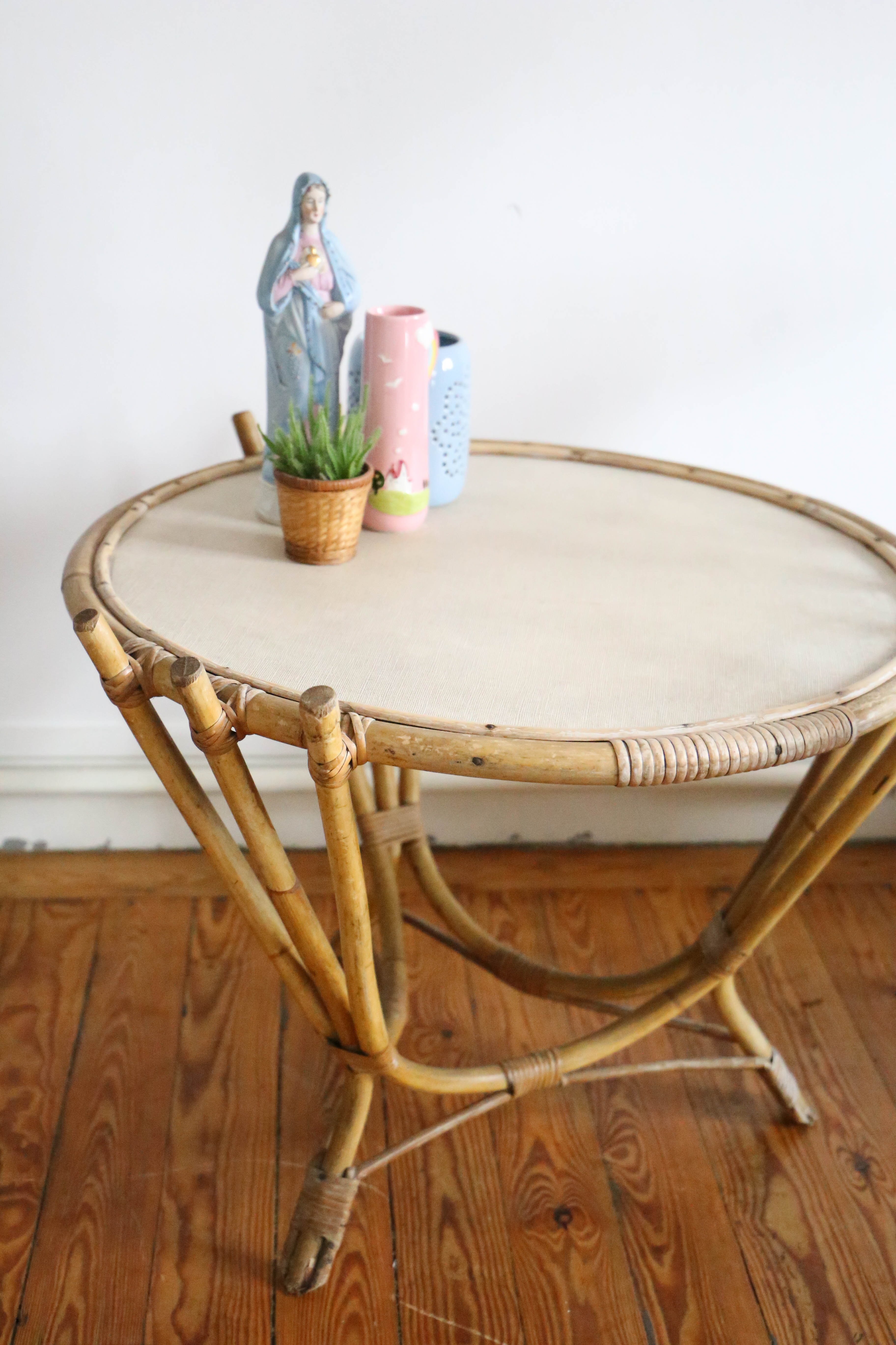 Nice rattan coffee table, vintage
