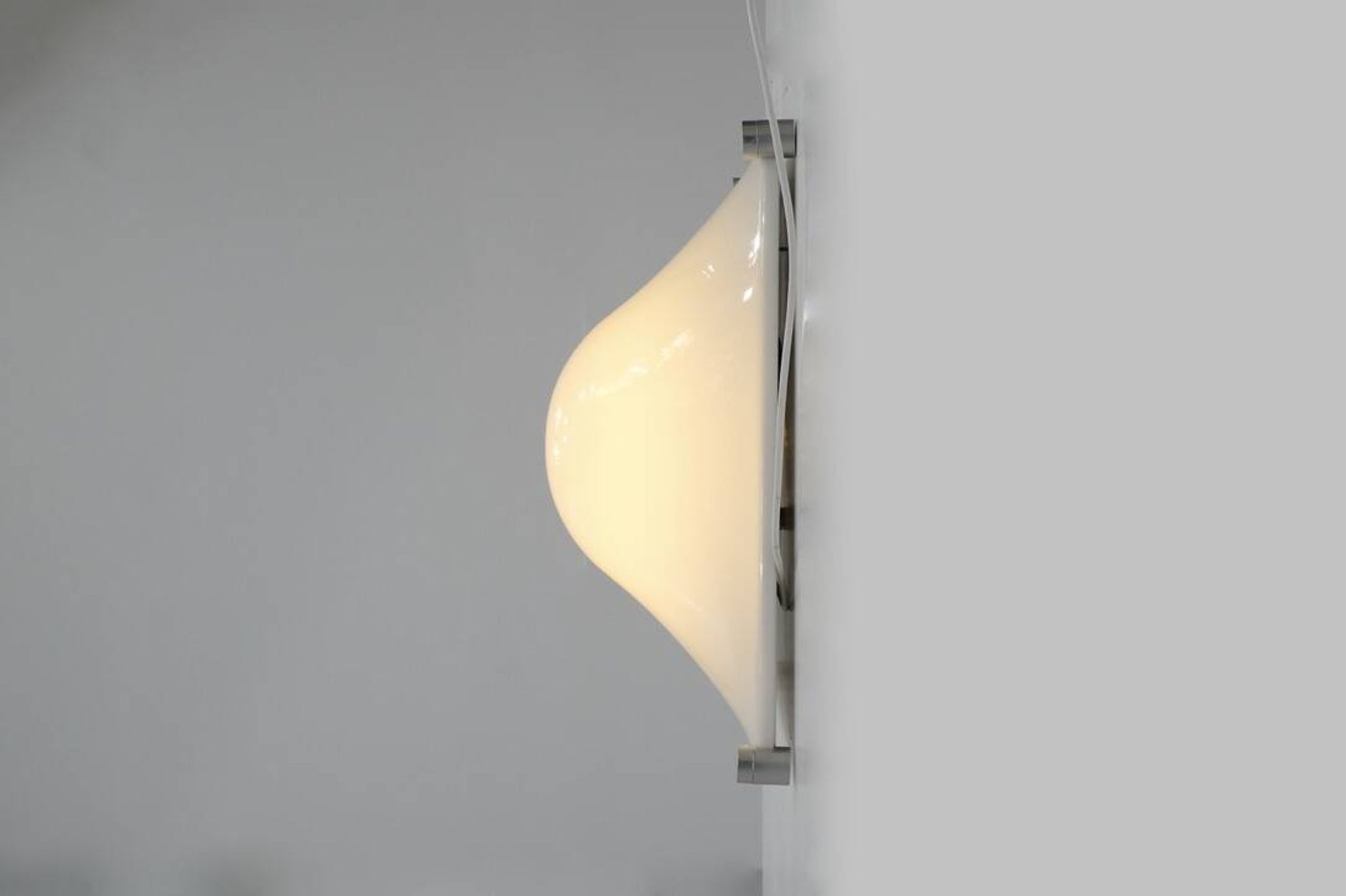 Wall lamp "Bolla" by Elio Martinelli for Martinelli Luce, Italy