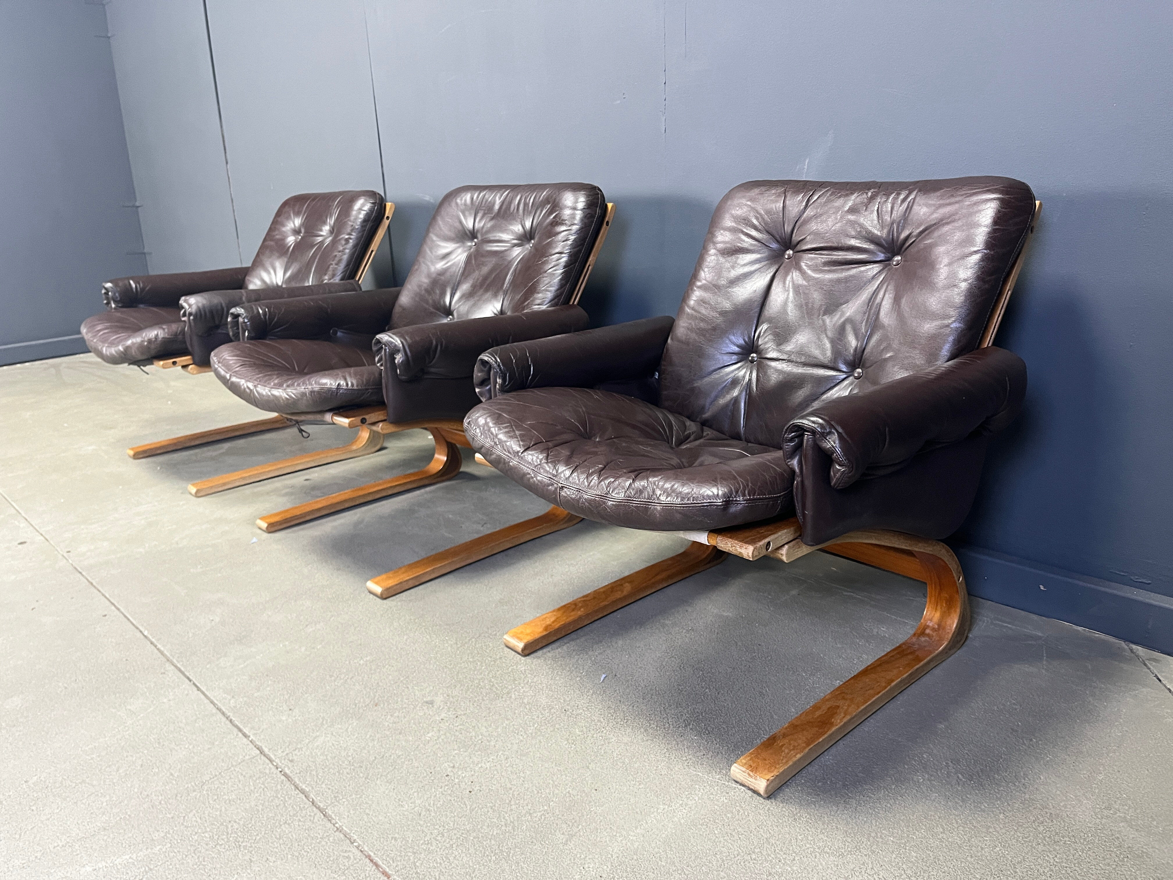 Elsa & Nordahl Solheim Kengu armchairs, set of 3 - 1960s