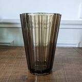 Vase en verre fumé