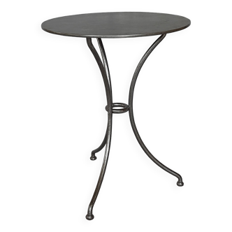 Iron pedestal table at the end of the 19th century