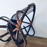 Rotating rattan chair