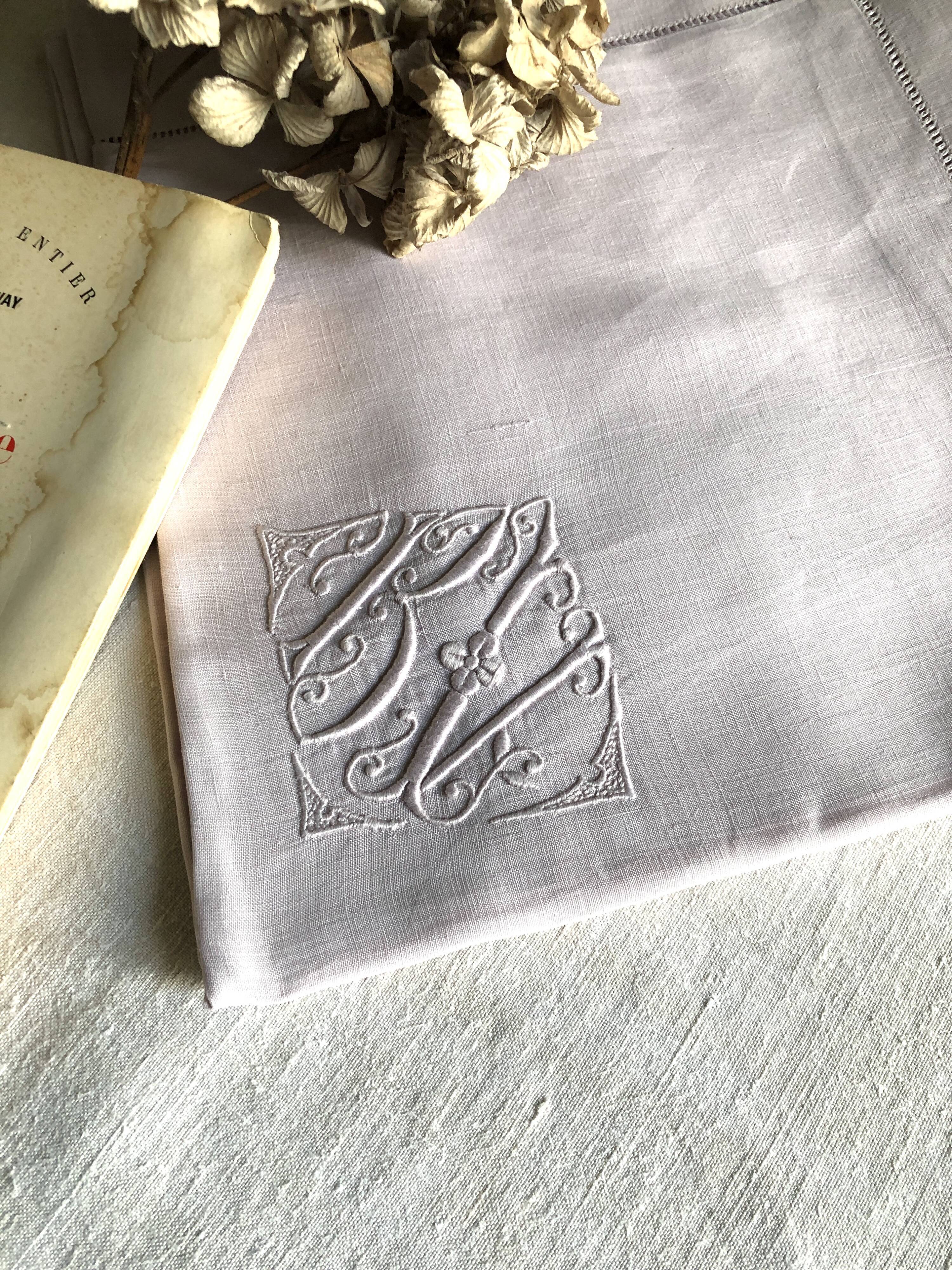 Antique pillowcase in pure linen lilac